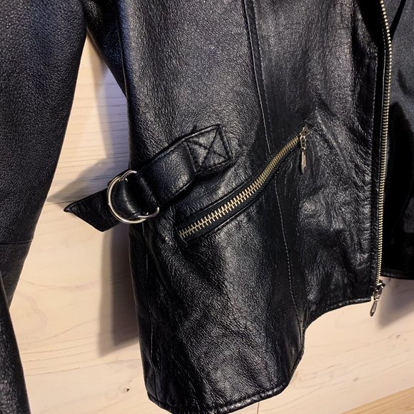 EUC Wilson’s | Medium | Black Genuine Leather Jacket - Picture 12 of 13